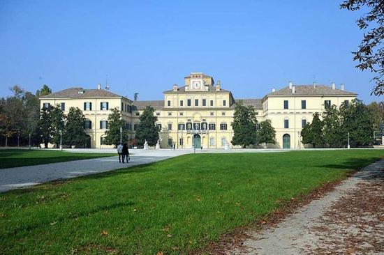 Palazzo Altavilla Deluxe 파르마 외부 사진